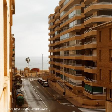 APARTAMENTO EN LA MATA  A 200 METROS DEL MAR y con PISCINA E - ALICANTE