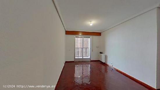  ALTTER VENDE: Piso en Madrid (Zona Principe Pio) - MADRID 