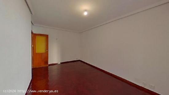 ALTTER VENDE: Piso en Madrid (Zona Principe Pio) - MADRID