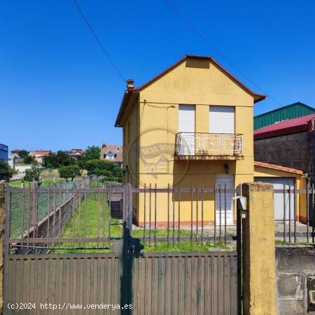 CASA UNIFAMILIAR CON JARDÍN EN CORUXO - PONTEVEDRA