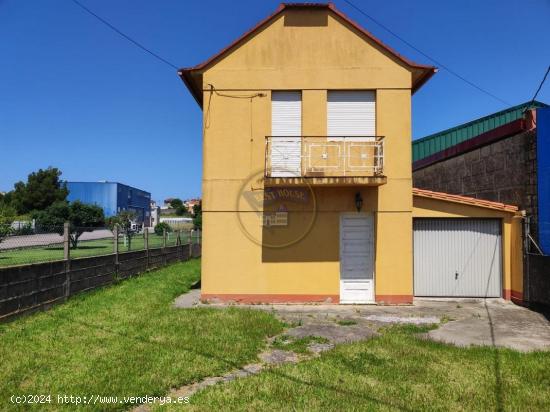 CASA UNIFAMILIAR CON JARDÍN EN CORUXO - PONTEVEDRA