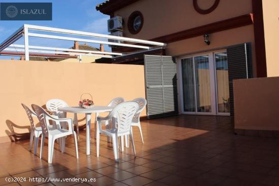 APARTAMENTO DE 2 DORMITORIOS CON TERRAZA DE 50M 2 - HUELVA