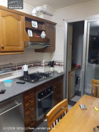 LA NORIA VENDE PISO DE 4 HABITACIONES Y 2 BAÑOS, REFORMADO. ZONA AV. ISABEL LA CATÓLICA - ALBACETE