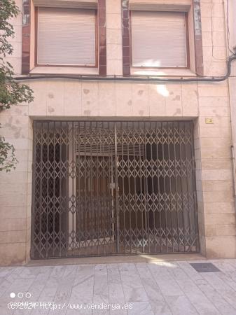  ALQUILER DE LOCAL COMERCIAL EN EL CENTRO - TARRAGONA 