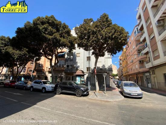  VIVIENDA SIN ASCENSOR EN AVDA. SANTA ISABEL - ALMERIA 