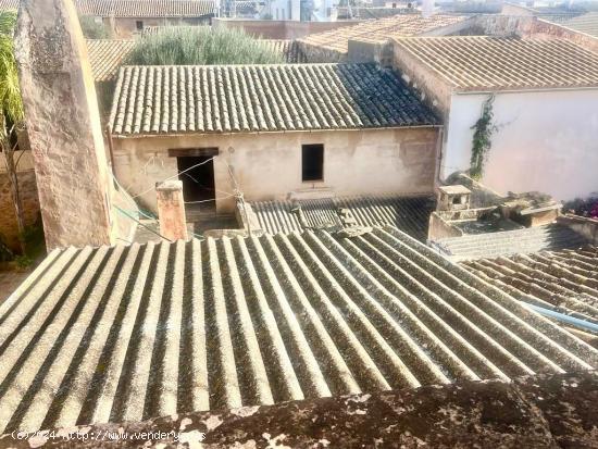 CASA DE PUEBLO TÍPICA MALLORQUINA PARA REFORMAR EN CAMPOS - BALEARES