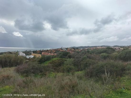 Venta de suelo hotelero en la Alcaidesa - CADIZ