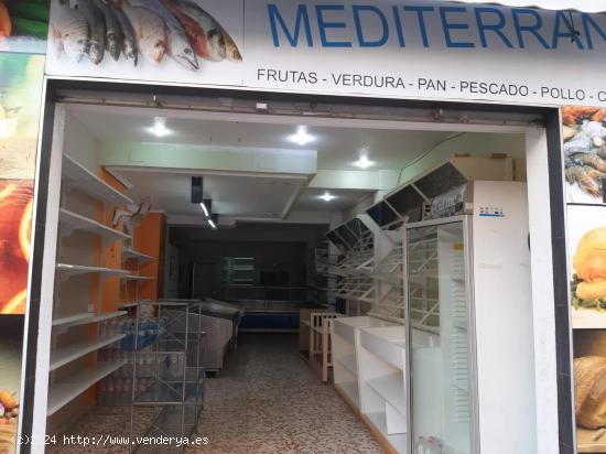 LOCAL EN TRASPASO EN ZONA CARRUS EN ELCHE - ALICANTE