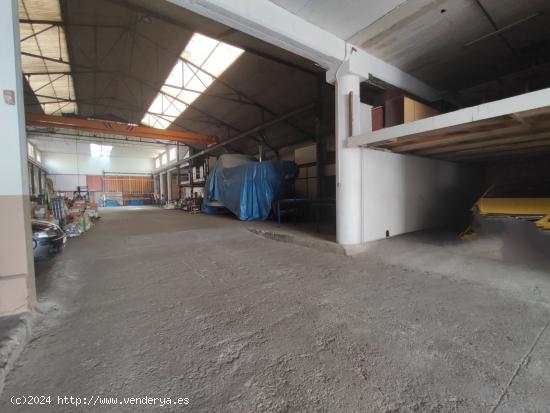 NAVE INDUSTRIAL EN VENTA - BARCELONA