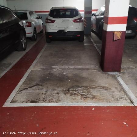 Parking en venta en C/ Simancas, Hospitalet del Llobregat - BARCELONA