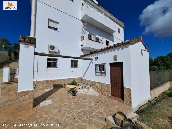 CASA CON PARCELA EN VENTA EN VEJER ZONA LA OLIVA - CADIZ