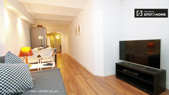 Tranquilo apartamento de 1 dormitorio con servicio de limpieza de alquiler en Sant Gervasi - BARCELO