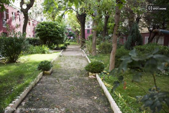 2-dormitorios, 2-baño para alquilar cerca de la Avenida de América - MADRID