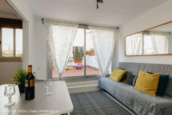  apartamento de 1 dormitorio con gran terraza en alquiler en Nou Barris - BARCELONA 