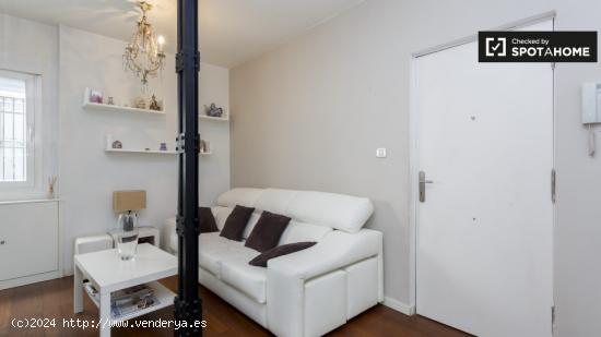 Moderno apartamento de 1 dormitorio con aire acondicionado en alquiler en Salamanca - MADRID