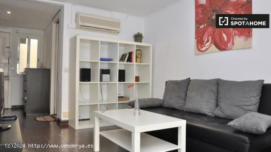 Moderno apartamento de 1 dormitorio en alquiler en El Raval - BARCELONA