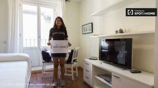 Apartamento luminoso y luminoso en alquiler en Centro, Madrid - MADRID