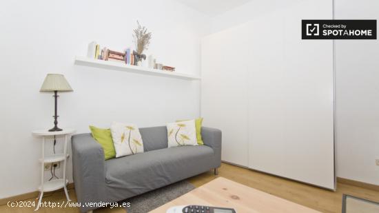 Estupendo apartamento de 1 dormitorio en alquiler en La Latina - MADRID