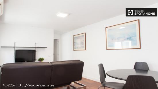 Elegante apartamento de 1 dormitorio en alquiler en Centro - MADRID