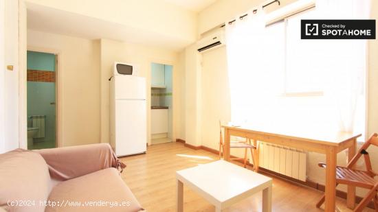 Precioso apartamento de 1 dormitorio con aire acondicionado en alquiler en Chamberí - MADRID