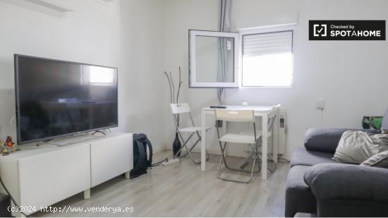 Moderno apartamento de 3 dormitorios en alquiler en Tetuán - MADRID