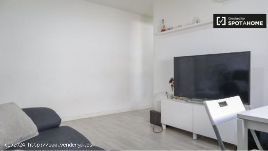 Moderno apartamento de 3 dormitorios en alquiler en Tetuán - MADRID