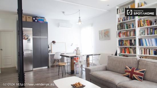 Elegante apartamento de 1 dormitorio en alquiler en Moncloa - MADRID