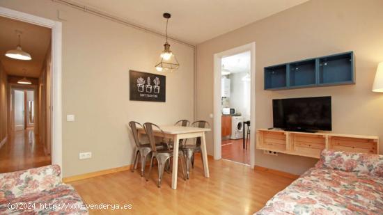  Apartamento de 4 dormitorios en alquiler en Horta-Guinardó - BARCELONA 