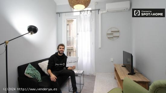 Elegante apartamento de 2 dormitorios en alquiler en El Born - BARCELONA