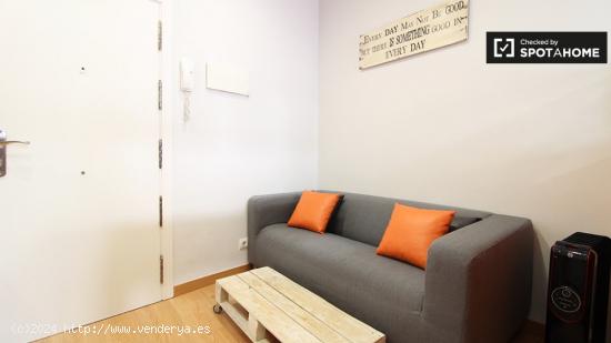 Elegante apartamento estudio con aire acondicionado en alquiler en Huertas, Madrid City Center - MAD