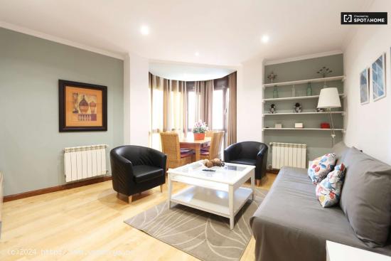 Apartamento de 2 dormitorios en alquiler cerca del parque del Retiro, Madrid - MADRID