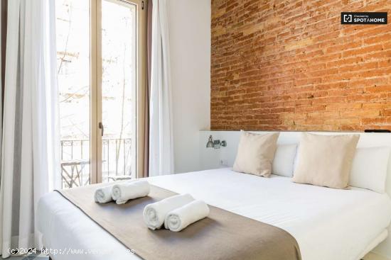  Apartamento de 1 dormitorio en alquiler en Sagrada Familia - BARCELONA 