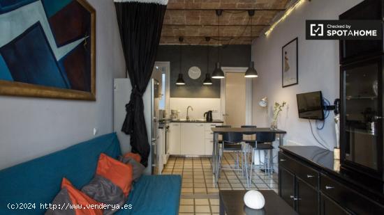 Encantador apartamento de 3 dormitorios con balcones en alquiler en Poblenou - BARCELONA