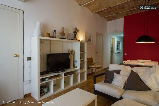 Elegante apartamento de 2 dormitorios con balcón en alquiler en Poblenou - BARCELONA