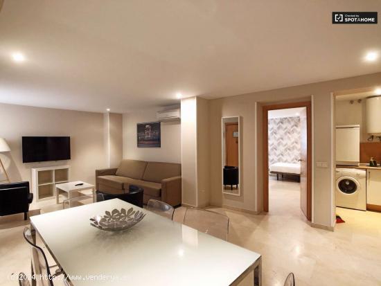 Excelente apartamento de 1 dormitorio en alquiler cerca del Teatro Real en Centro - MADRID