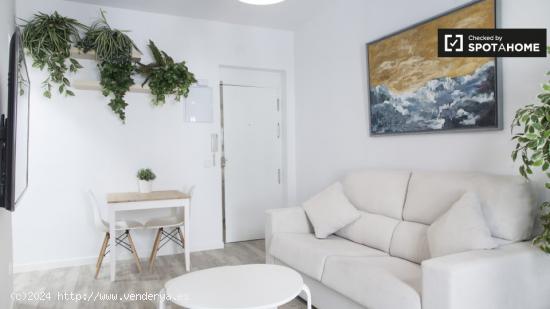 Apartamento de 1 dormitorio de moda en alquiler en Malasaña - MADRID