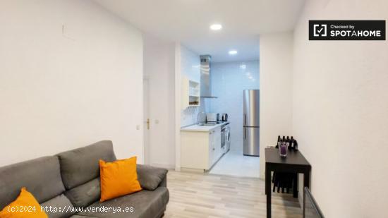 Encantador apartamento de 1 dormitorio con aire acondicionado en alquiler en Delicias - MADRID