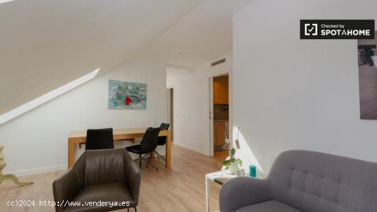 Moderno apartamento de 2 dormitorios en alquiler en Malasaña - MADRID