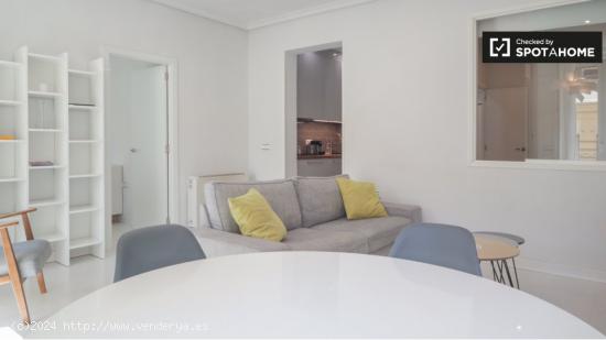 Precioso apartamento de 1 dormitorio en alquiler en Centro - MADRID