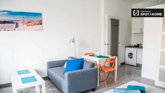 Estudio en alquiler en Ciutat Vella - VALENCIA