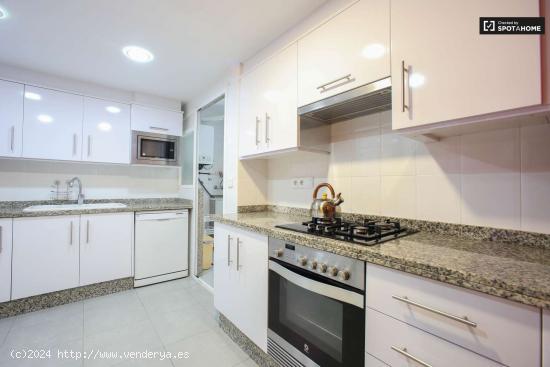 Amplio apartamento de 2 dormitorios en alquiler en Alboraya - VALENCIA