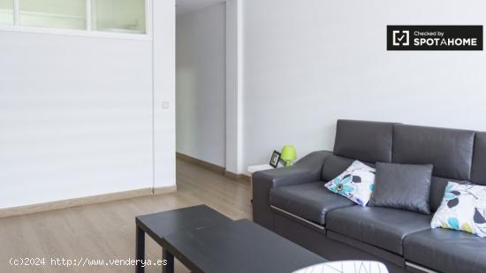 Amplio apartamento de 3 dormitorios en alquiler en Salamanca - MADRID