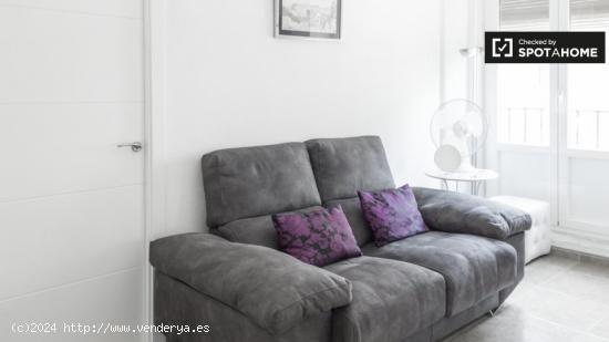 Bonito apartamento de 2 dormitorios en alquiler en Lavapiés. - MADRID