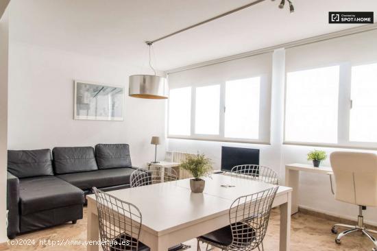  Elegante apartamento de 3 dormitorios en alquiler en Camins al Grau - VALENCIA 