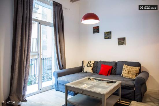  Precioso apartamento de 3 dormitorios en alquiler cerca de la Plaça de Catalunya en El Raval - BARC 