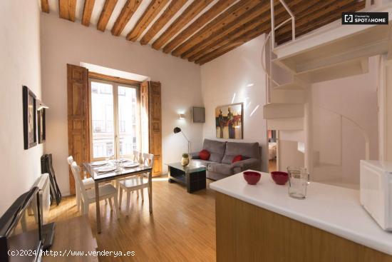  Apartamento de 3 habitaciones en alquiler en Centro - MADRID 