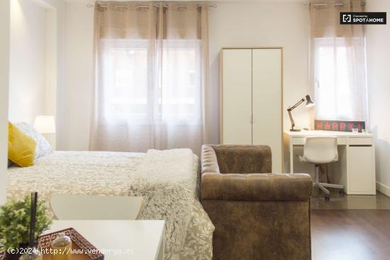 Elegante y luminoso apartamento estudio en alquiler en Ciudad Universitaria-Bellas Vistas - MADRID