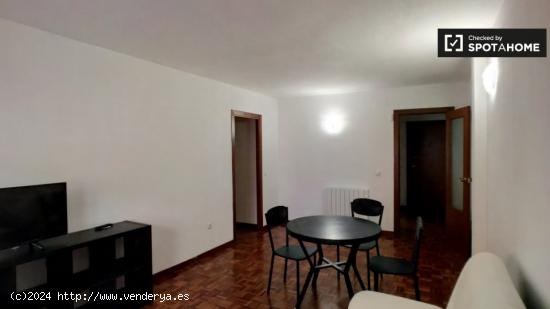 Apartamento de 4 dormitorios con balcón en alquiler en Alcalá de Henares. - MADRID