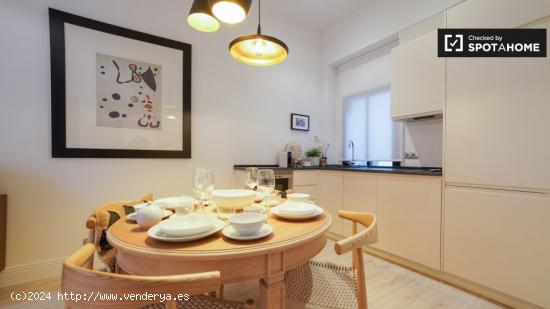 Hermoso apartamento de 1 dormitorio en alquiler en Centro - MADRID