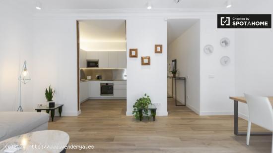 Elegante apartamento de 1 dormitorio en alquiler en Malasaña - MADRID